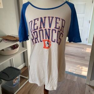 Women’s Fanatics PRO LINE Denver Broncos tunic t-shirt size xl